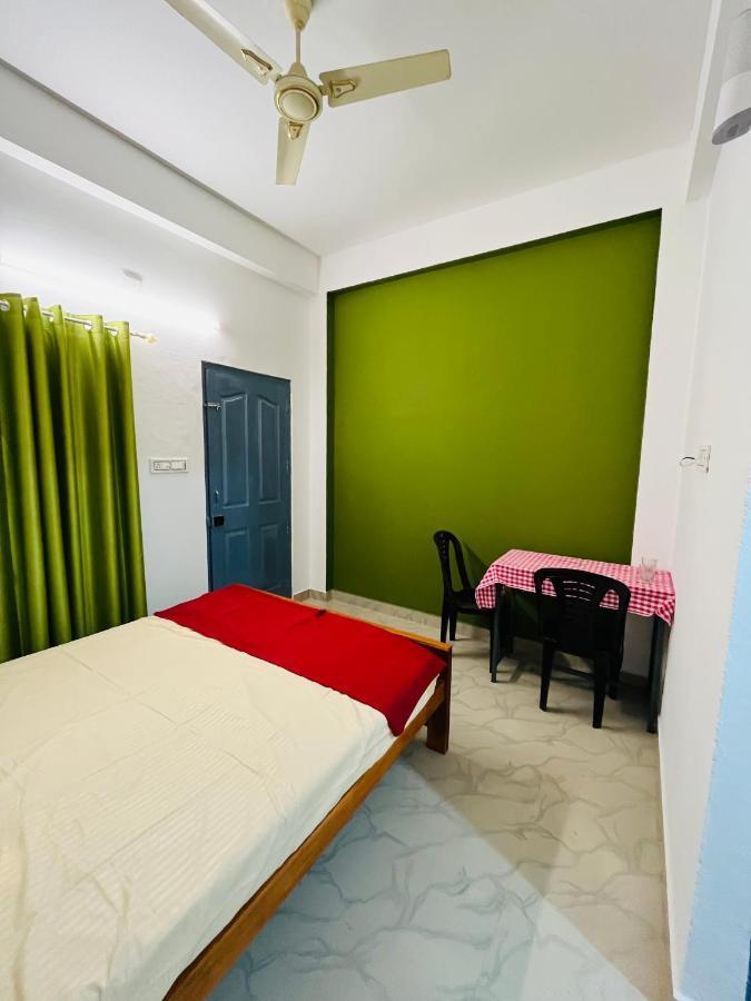 Homestay Lush Greens